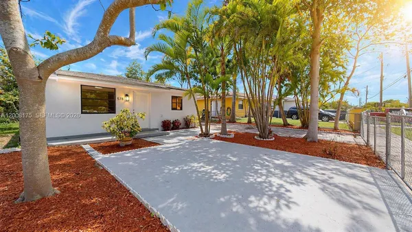 $465,000 | 578 Southwest 2nd Street, Florida City, FL 33034