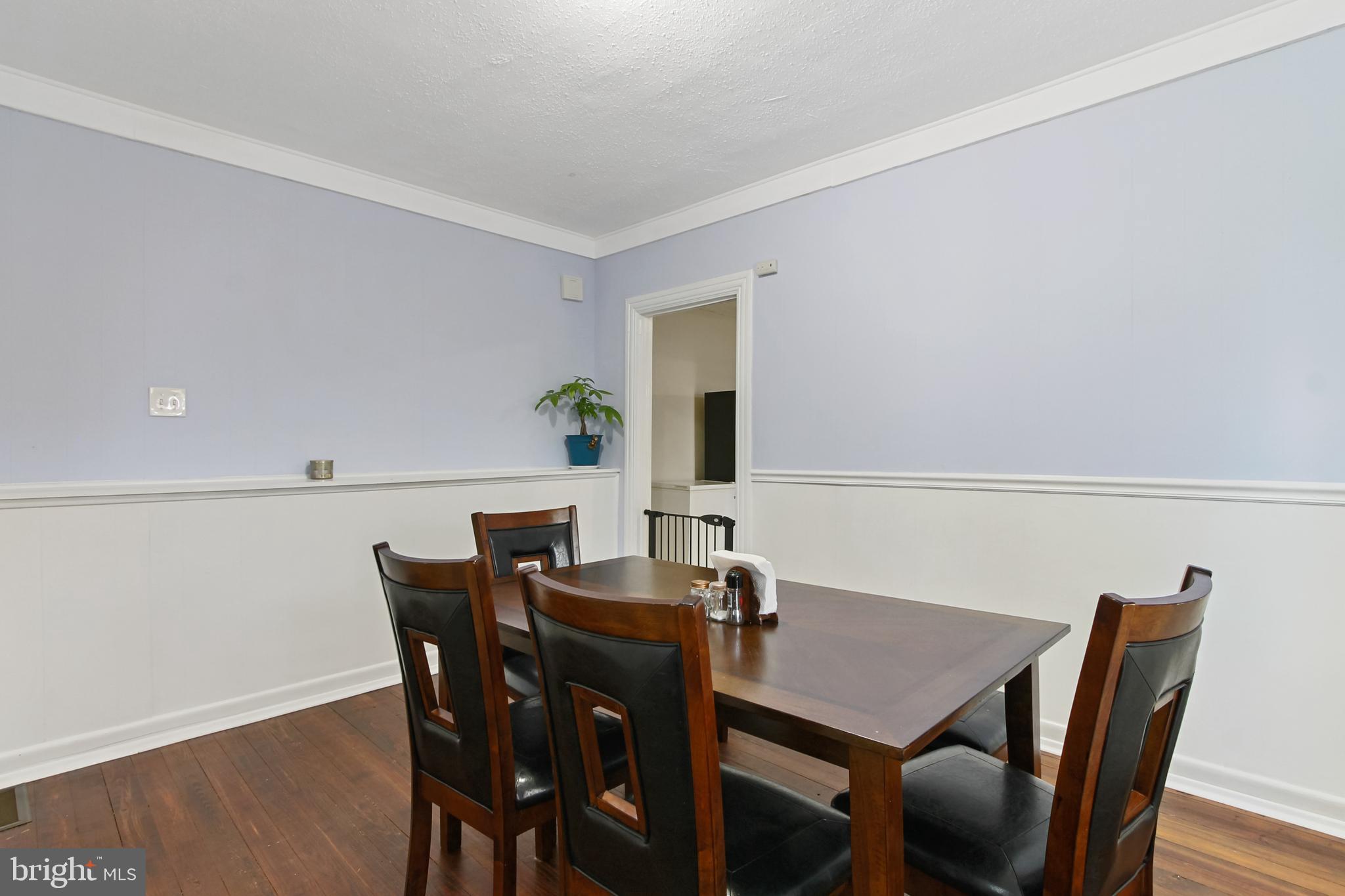 443 Maple Street Manchester, PA 17345 - Photo 16 of 28 Gallery Image 16
