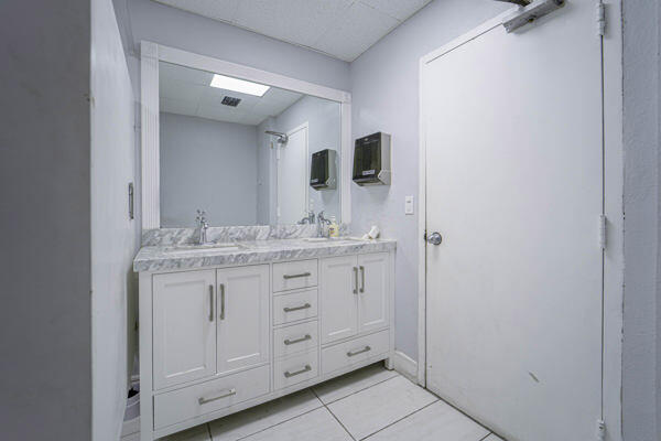 4524 Gun Club Road, Unit A202 West Palm Beach, FL 33415 - Photo 8 of 12 134199774494932008_134199774481914388_Wo