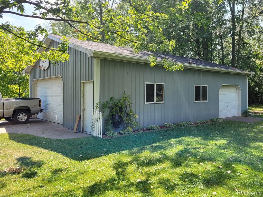 48722 Sugarbush Road Chesterfield, MI 48047 - Photo 40 of 41