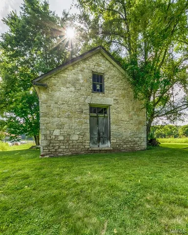 $1,950 | 1235 Wild Horse Creek Road, Wildwood, MO 63005