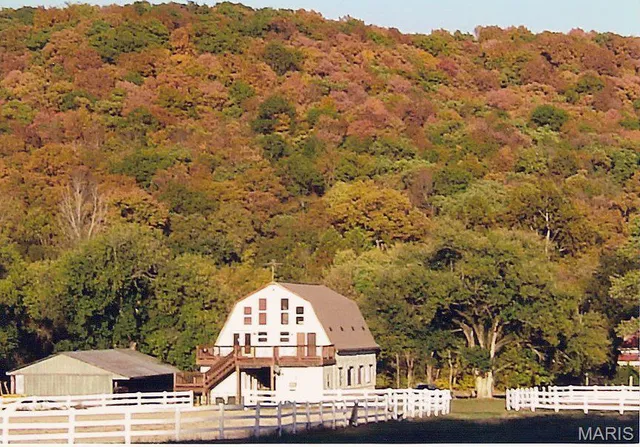 $1,950 | 1235 Wild Horse Creek Road, Wildwood, MO 63005