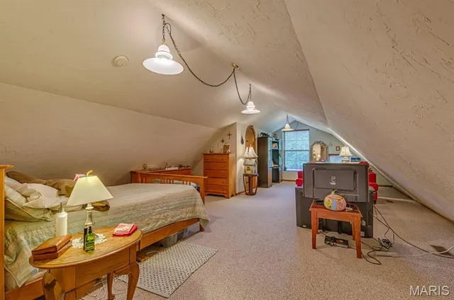 $1,950 | 1235 Wild Horse Creek Road, Wildwood, MO 63005