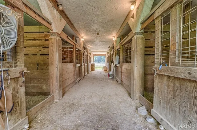 $1,950 | 1235 Wild Horse Creek Road, Wildwood, MO 63005