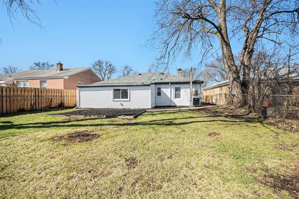 $415,000 | 1943 Mayfair Avenue, Westchester, IL 60154