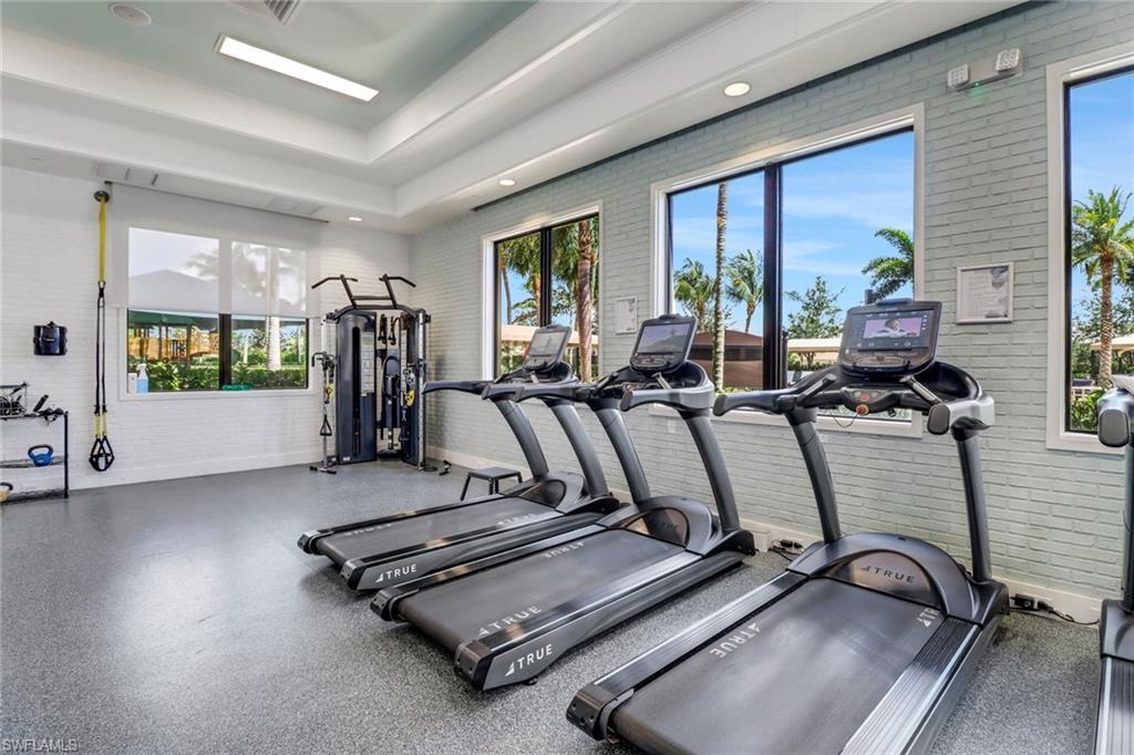 3384 Atlantic Circle Naples, FL 34119 - Photo 38 of 49