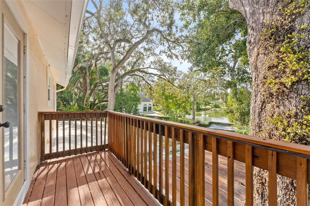 315 Wooten Road Lutz, FL 33548 - Photo 23 of 56