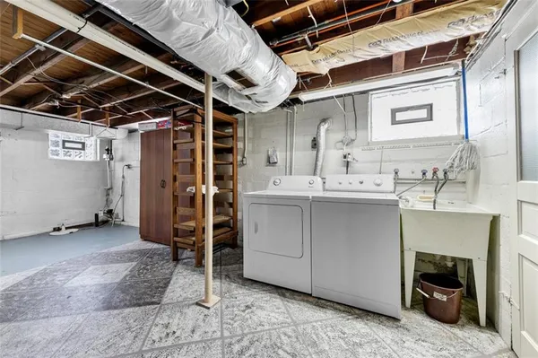 $275,000 | 1738-1740 Hancock Avenue, Apollo, PA 15613