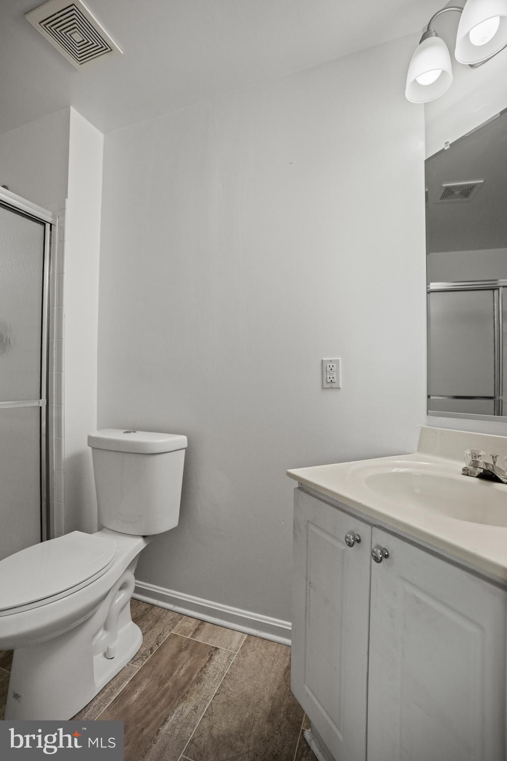 3915 Red Deer Circle Randallstown, MD 21133 - Photo 24 of 30 a bathroom with a sink and a toilet