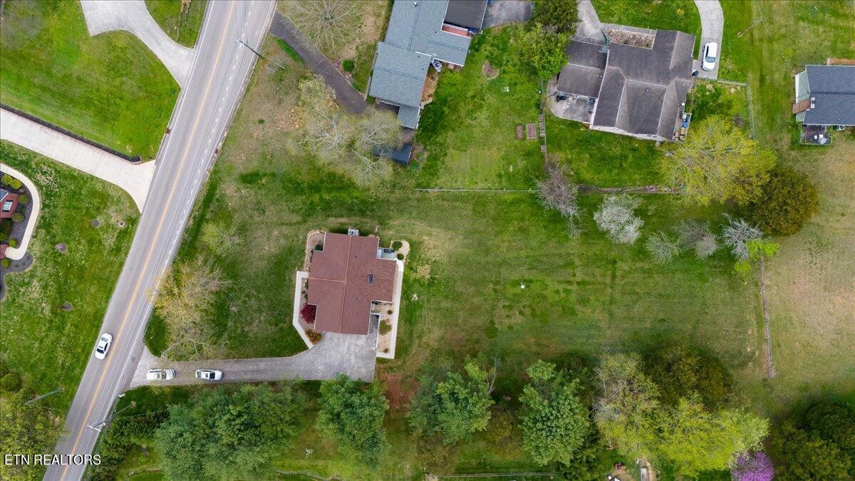 2404 Cunningham Road Knoxville, TN 37918 - Photo 47 of 50 Gallery Image 47