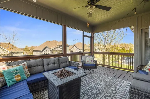 $720,000 | 12916 West 169th Street, Overland Park, KS 66221