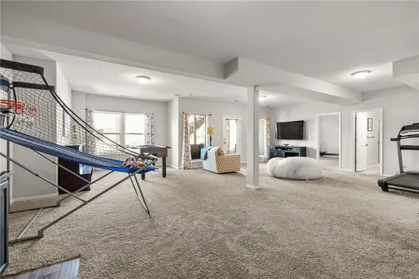 $720,000 | 12916 West 169th Street, Overland Park, KS 66221
