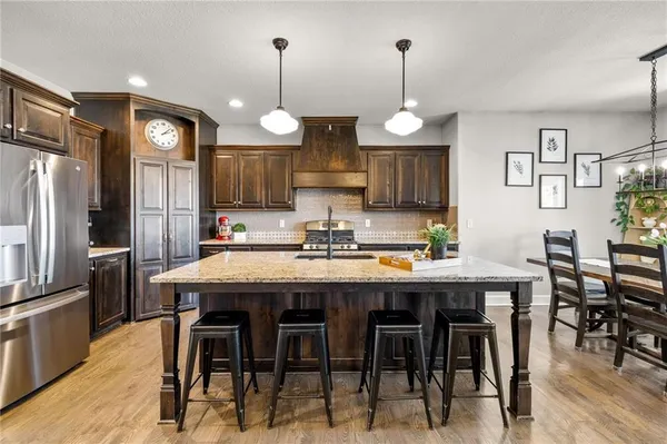 $720,000 | 12916 West 169th Street, Overland Park, KS 66221