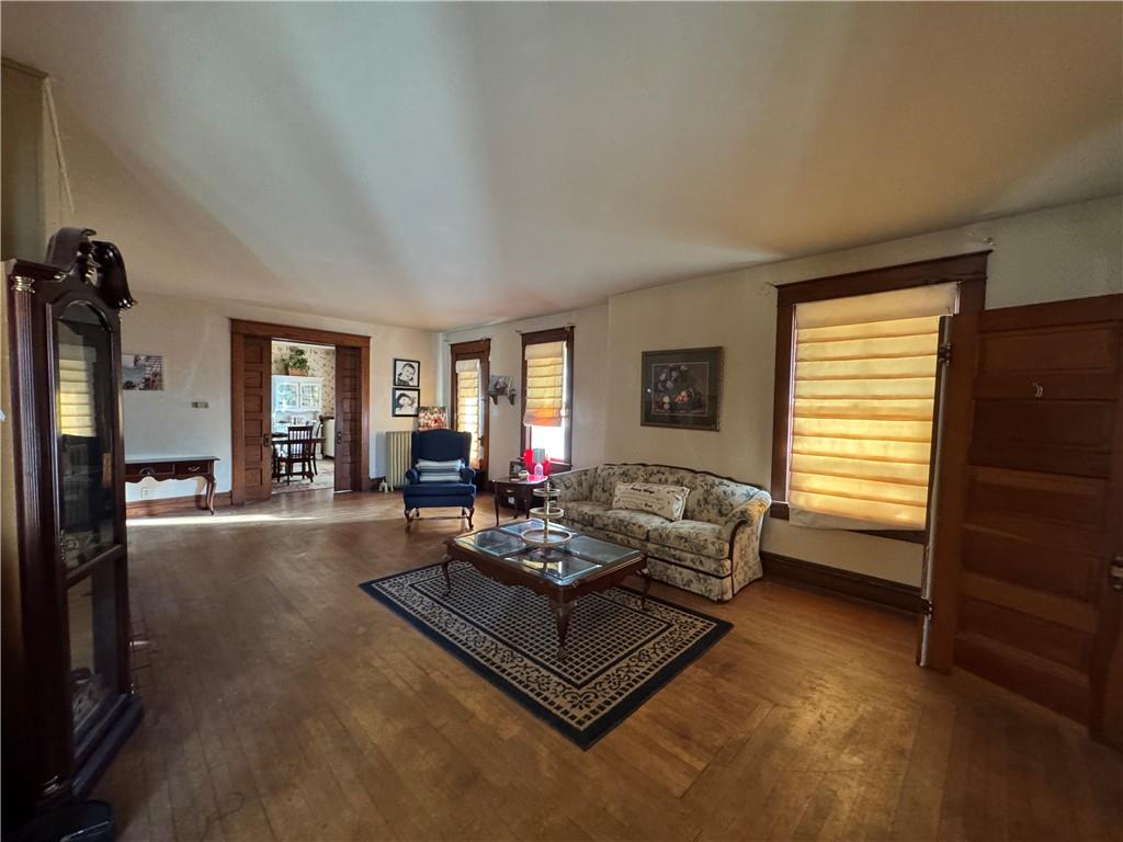 301 West Pine Street Columbus, KS 66725 - Photo 12 of 18