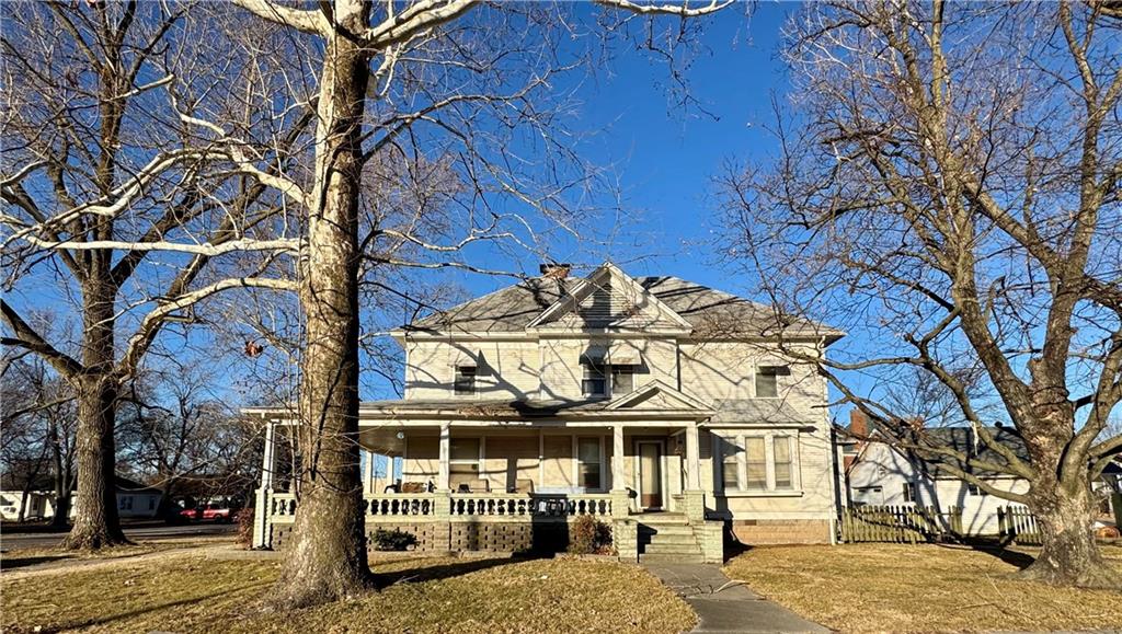 301 West Pine Street Columbus, KS 66725 - Photo 5 of 18