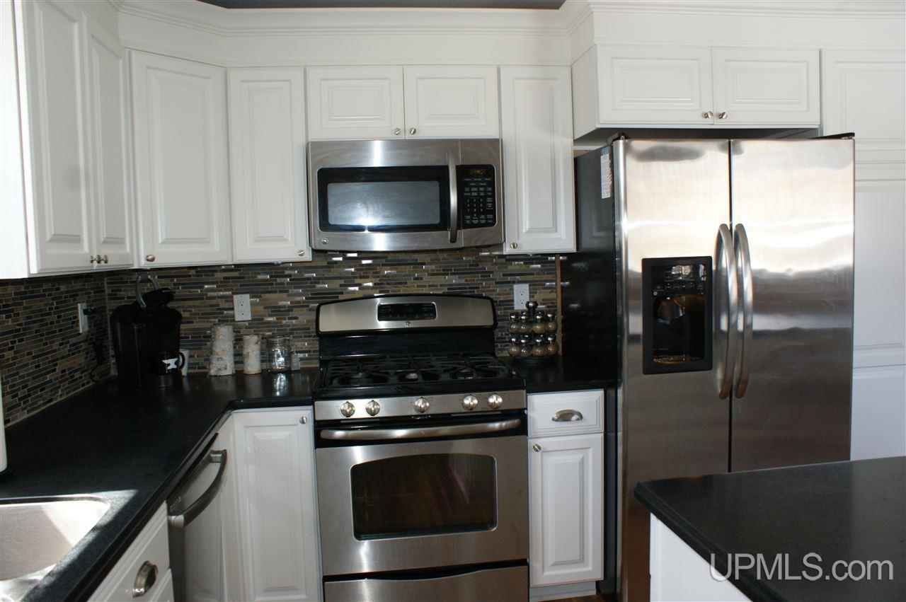 310 North 5th Street Ishpeming, MI 49849 - Photo 5 of 26