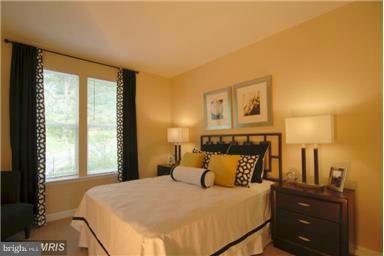 T Place Southeast, Unit 8 Washington, DC 20020 - Photo 6 of 6 Bedroom (Master)