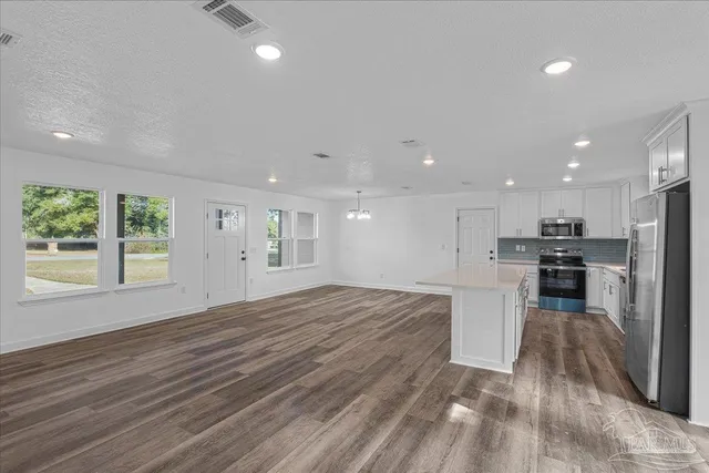 $345,000 | 2001 Saddlebrook Drive, Pensacola, FL 32526