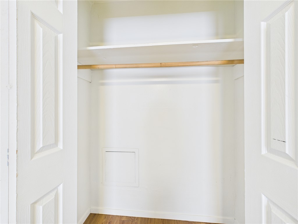 308 Ehlinger Drive, Unit C Bryan, TX 77801 - Photo 9 of 15 a close up of a shower