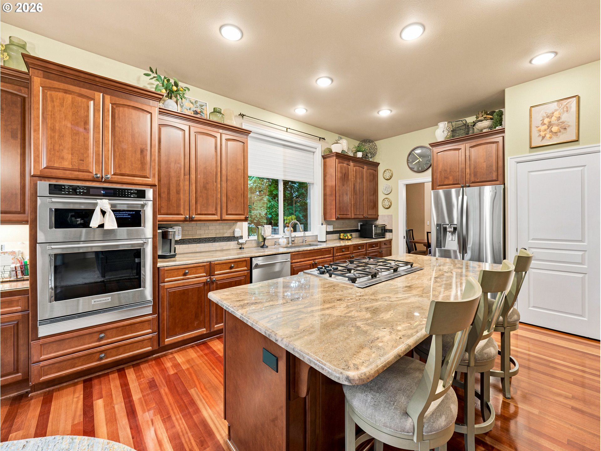 9630 Southwest Iowa Drive Tualatin, OR 97062 - Photo 12 of 48 Kitchen