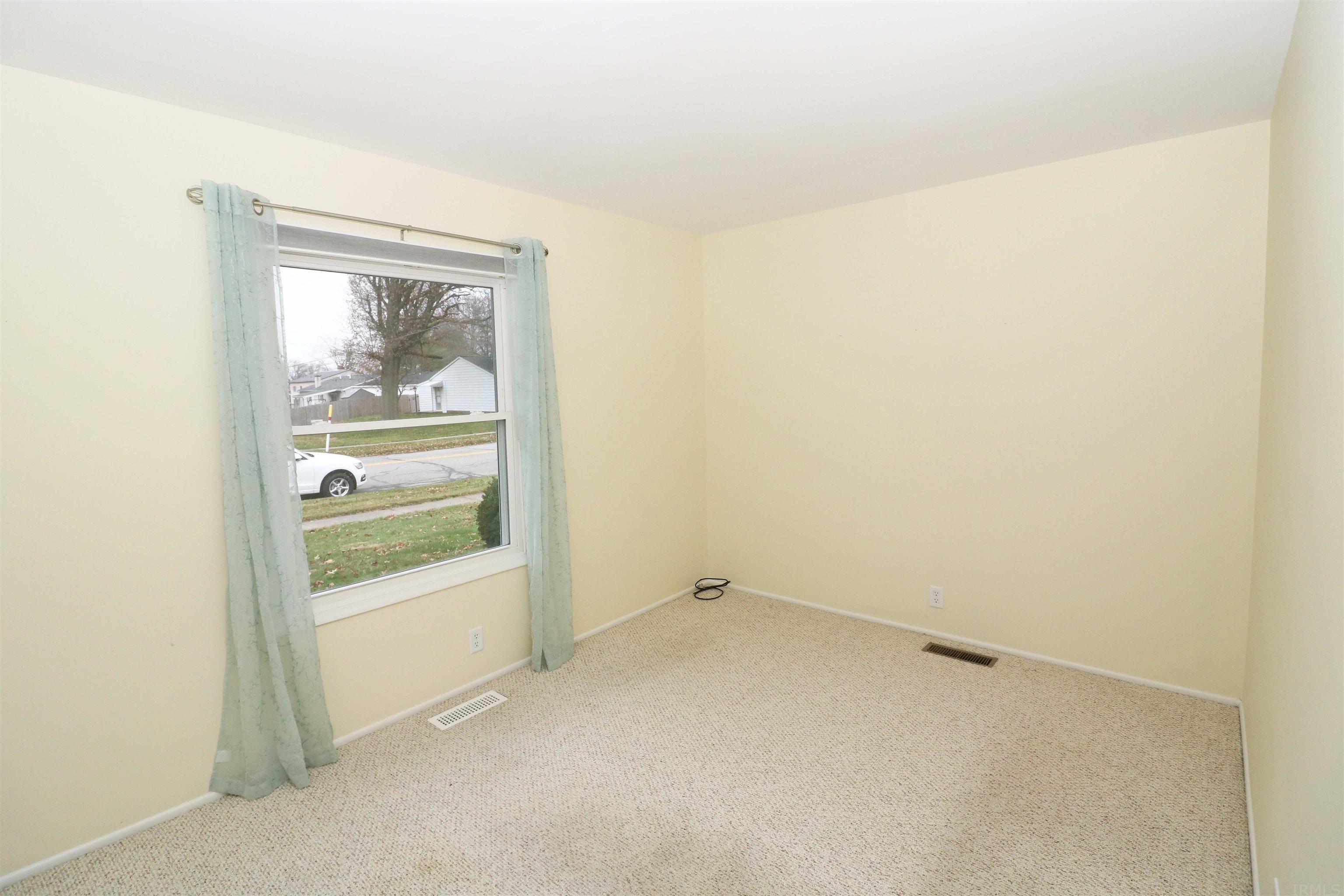 4540 York Road South Bend, IN 46614 - Photo 20 of 24 Gallery Image 20