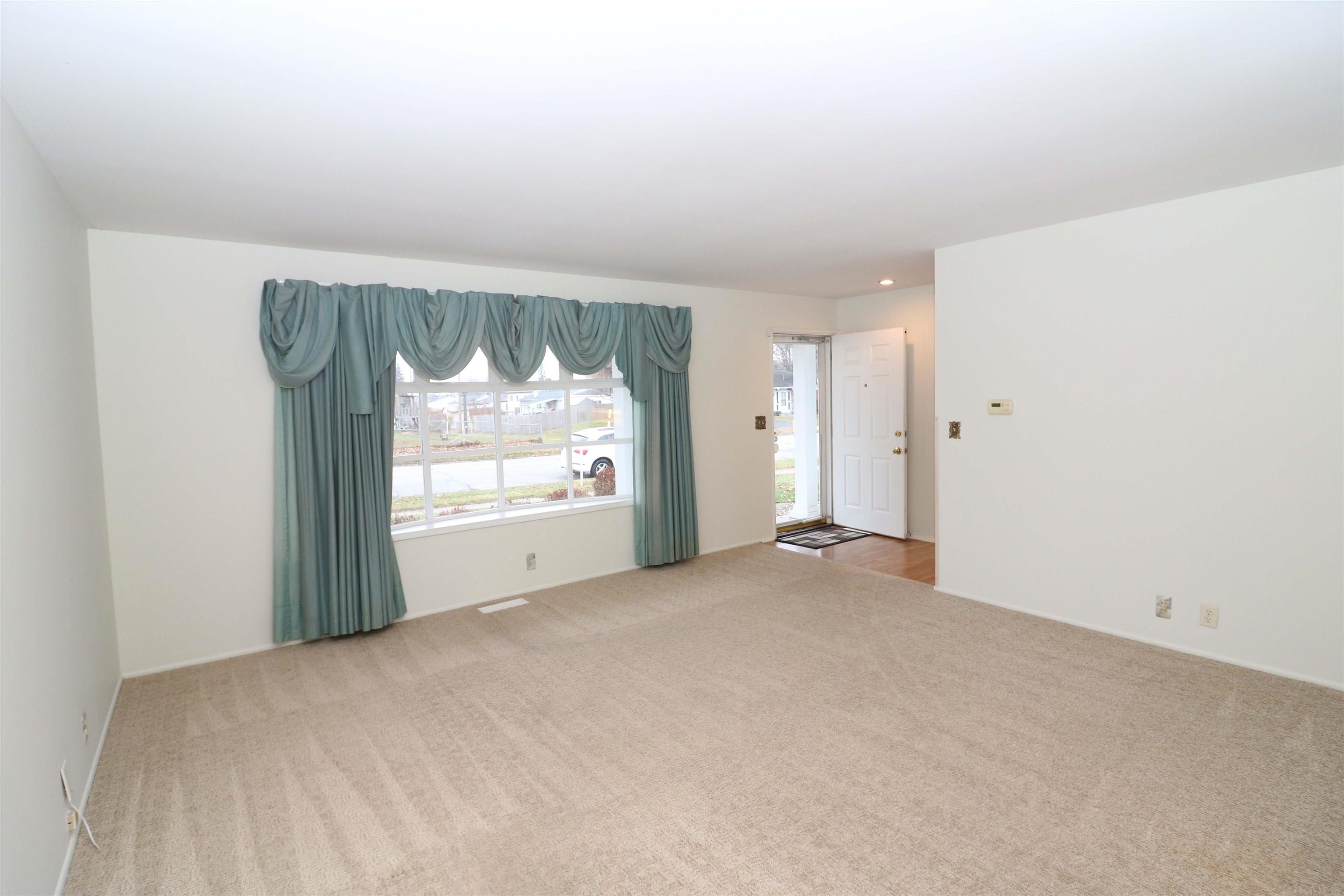 4540 York Road South Bend, IN 46614 - Photo 9 of 24 Gallery Image 9