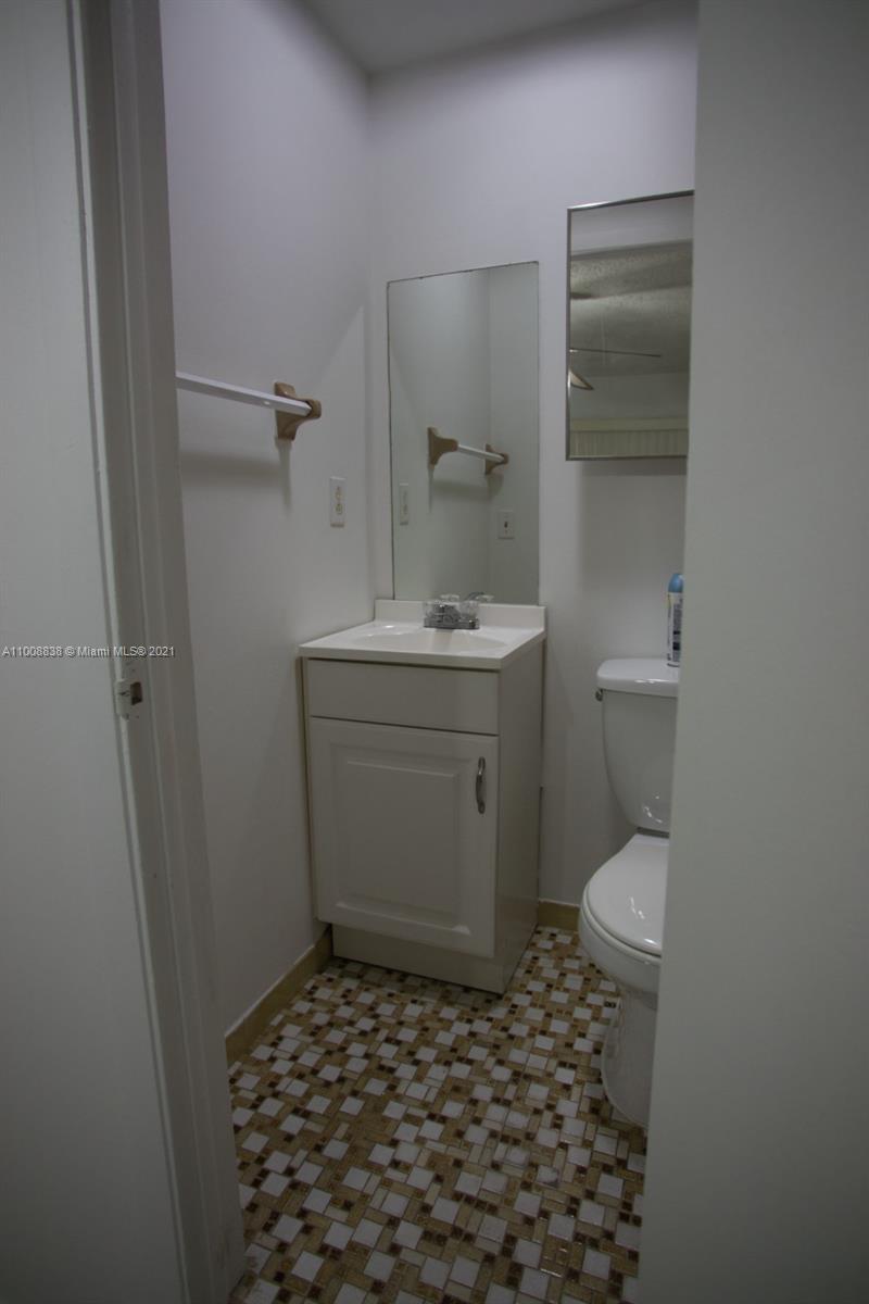 2433 Southwest 11th Street, Unit B Miami, FL 33135 - Photo 9 of 10