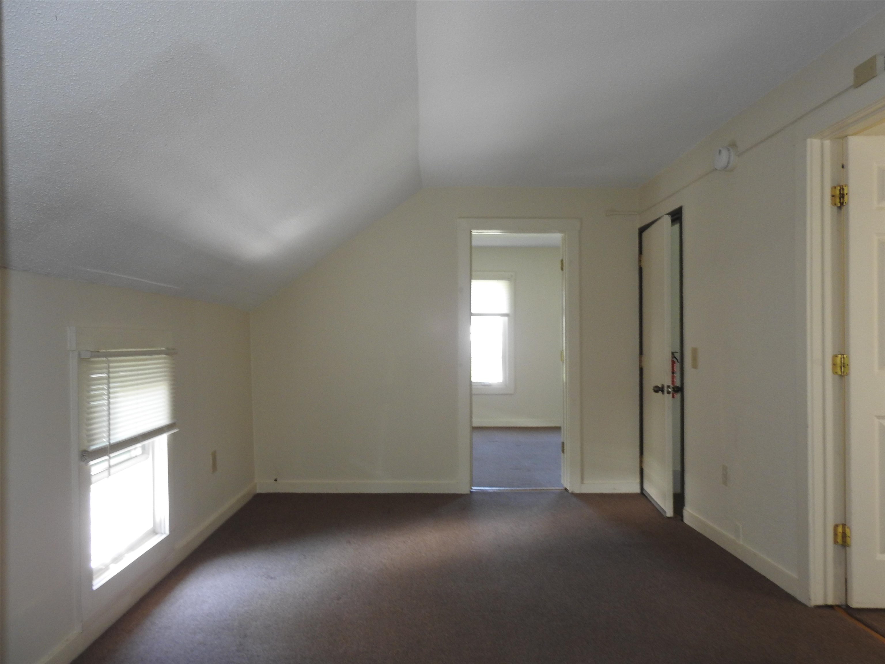 48 Killington Avenue Rutland, VT 05701 - Photo 21 of 26