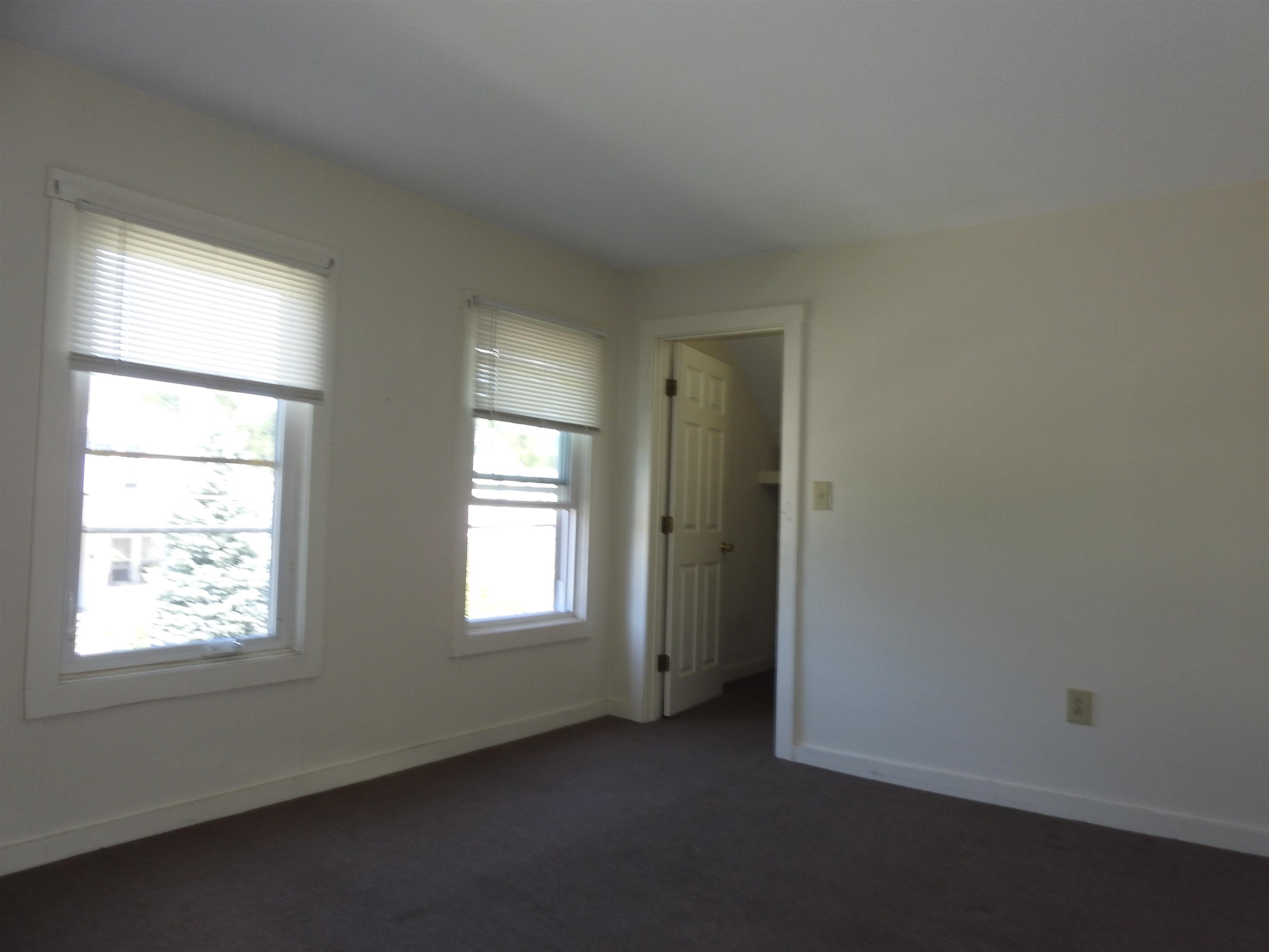 48 Killington Avenue Rutland, VT 05701 - Photo 22 of 26