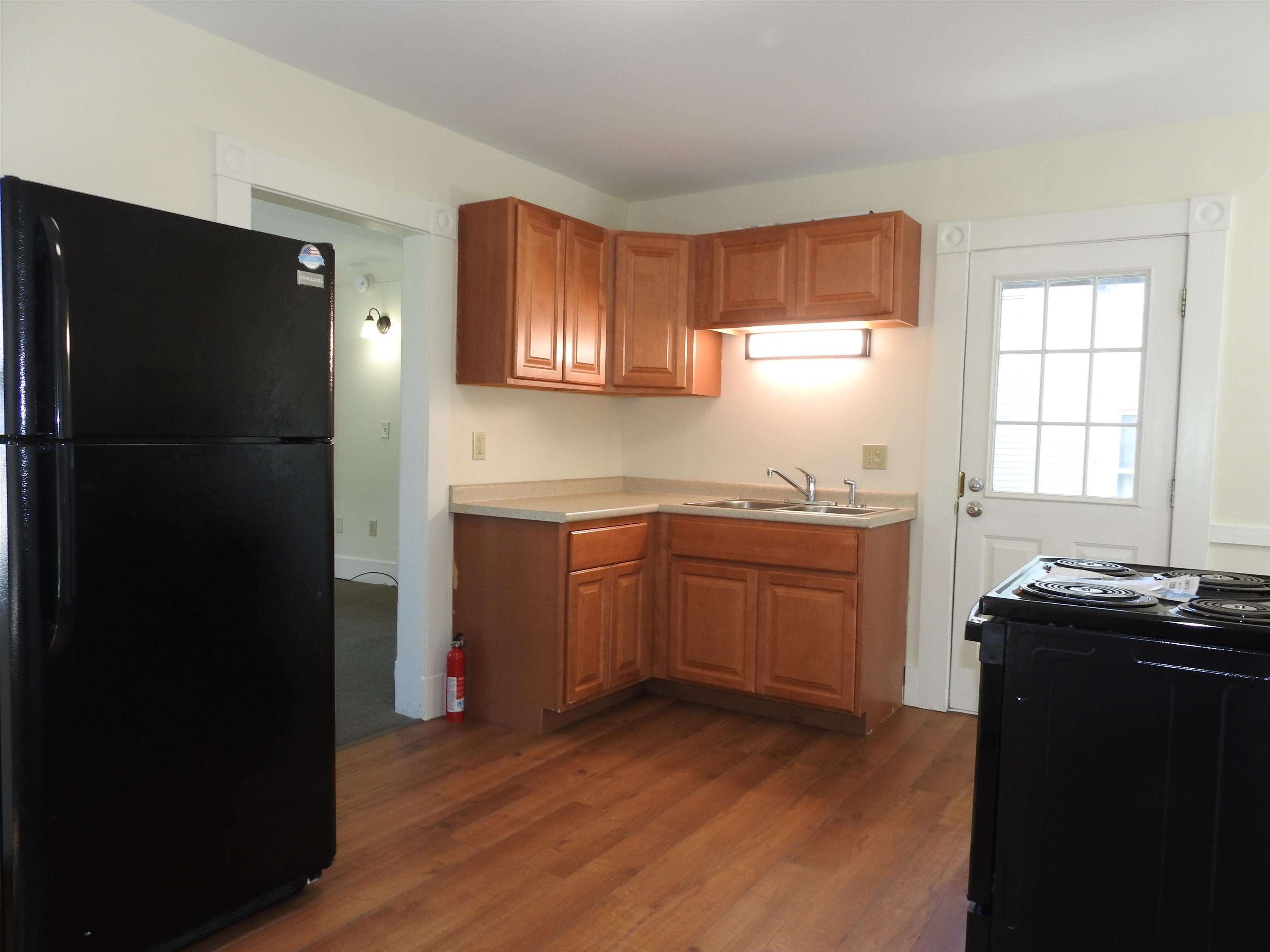 48 Killington Avenue Rutland, VT 05701 - Photo 3 of 26