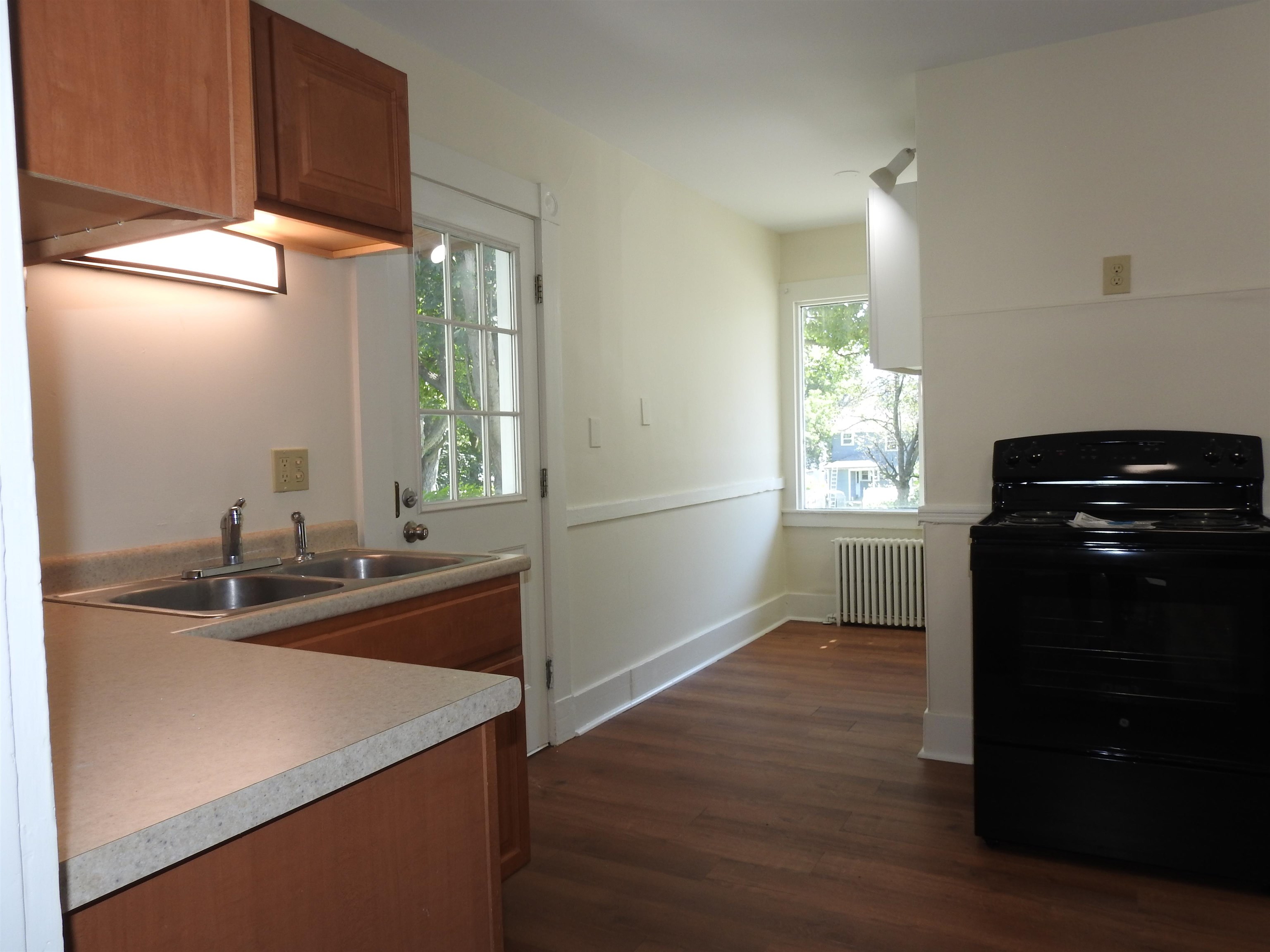 48 Killington Avenue Rutland, VT 05701 - Photo 5 of 26