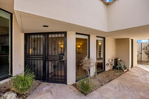 $1,490,000 | 8550 East Vista Bonita Drive, Scottsdale, AZ 85255