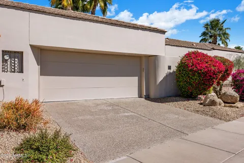 $1,490,000 | 8550 East Vista Bonita Drive, Scottsdale, AZ 85255