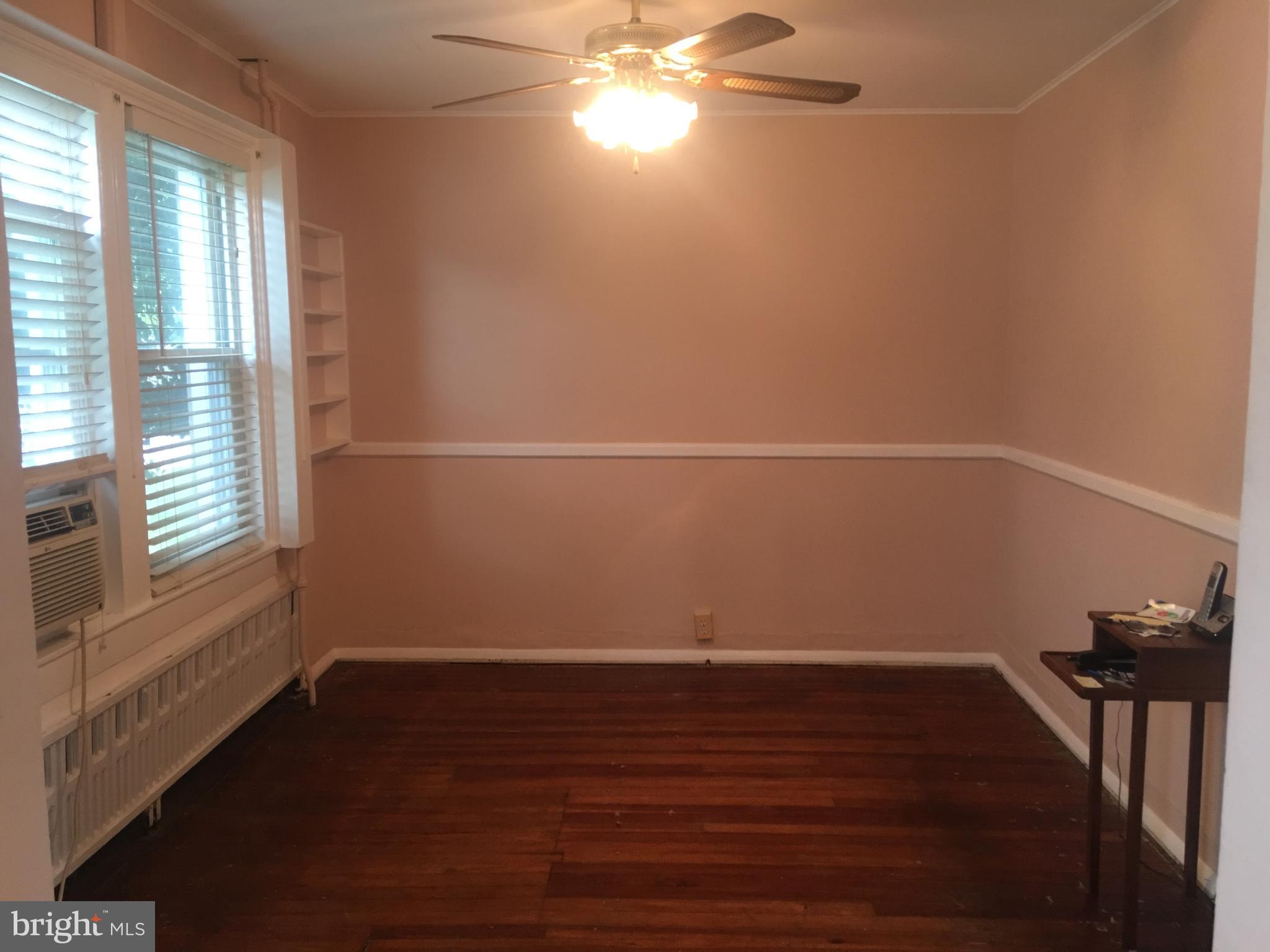21 Sunship Road Baltimore, MD 21222 - Photo 11 of 42 Dining Room