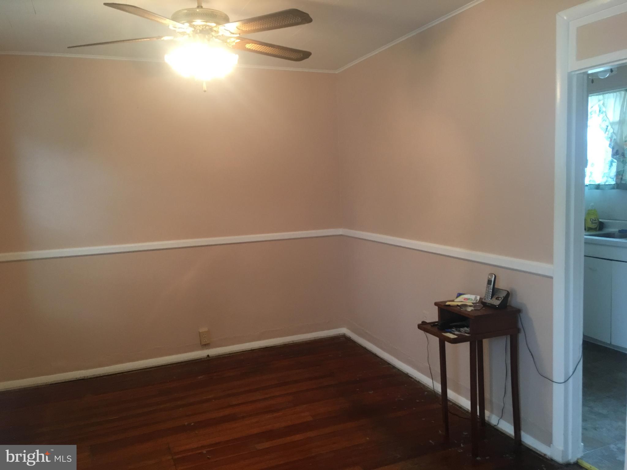 21 Sunship Road Baltimore, MD 21222 - Photo 12 of 42 Dining Room