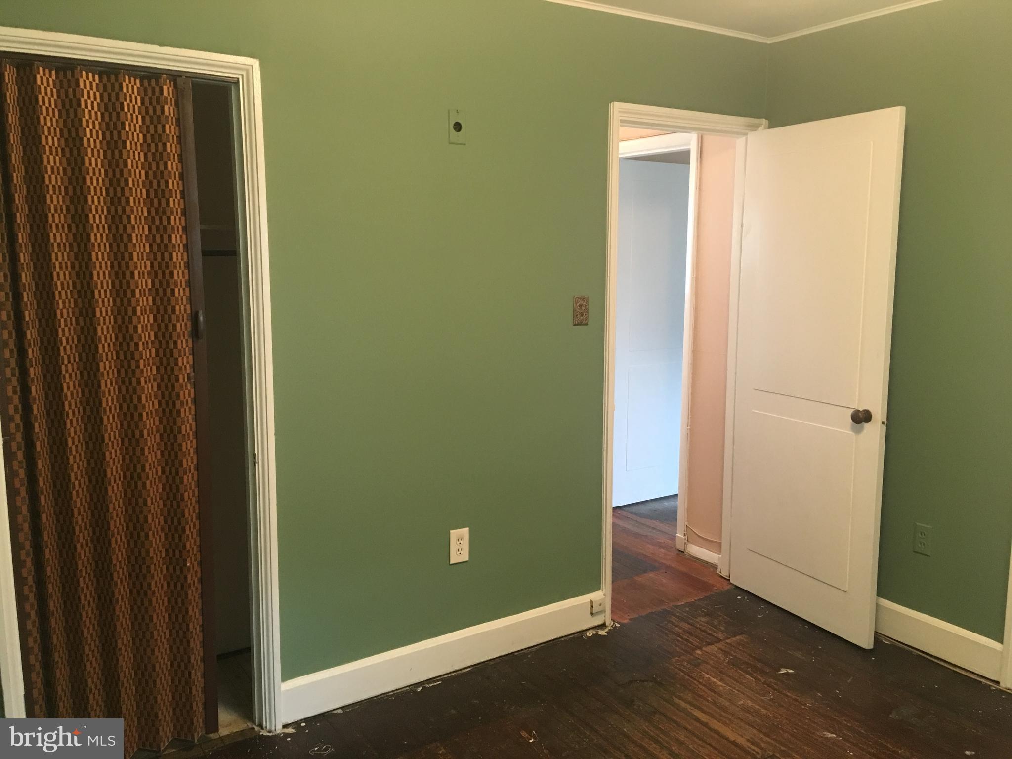 21 Sunship Road Baltimore, MD 21222 - Photo 28 of 42 Bedroom 2