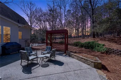 $1,250,000 | 10640 North Edgewater Place, Johns Creek, GA 30097