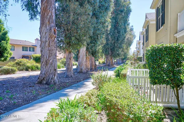 $629,900 | 872 Fitzgerald Avenue, Ventura, CA 93003