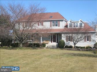 34 Mansfield Road East Columbus, NJ 08022 - Photo 1 of 12 Exterior Front