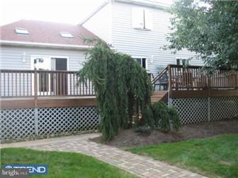 34 Mansfield Road East Columbus, NJ 08022 - Photo 12 of 12 Exterior Back