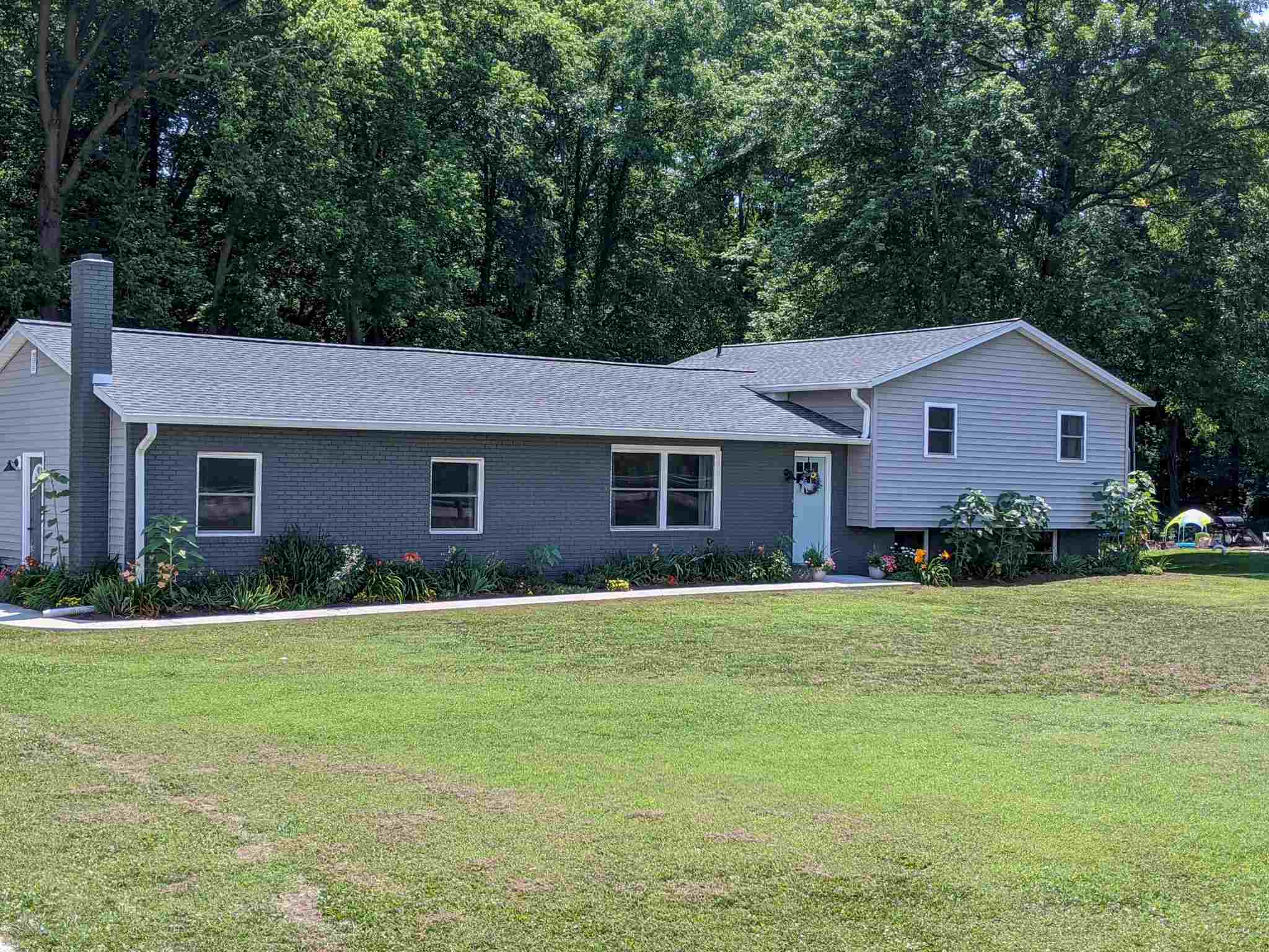 3456 North St Road Vincennes, IN 47591 - Photo 1 of 32 Gallery Image 1