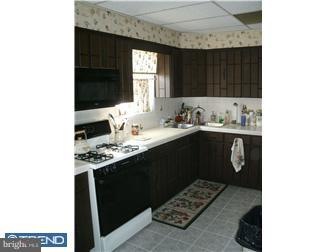 511 North Forklanding Road Maple Shade, NJ 08052 - Photo 4 of 8 Kitchen