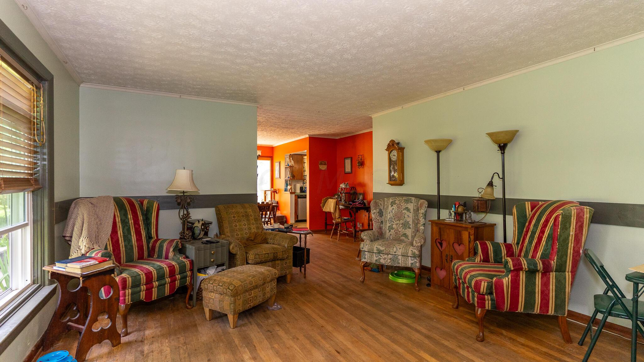 3533 Watkins Road Columbus, OH 43232 - Photo 6 of 51 watkins rd -02