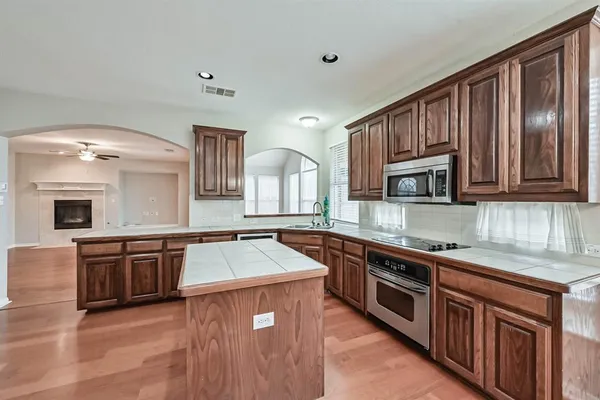 $3,240 | 4310 Mulligan Avenue, Mansfield, TX 76063