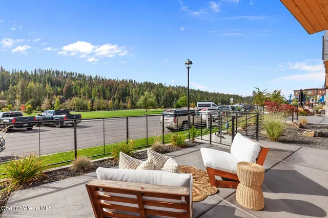 $1,250,000 | 2484 North Atlas Road, Coeur D'Alene, ID 83814