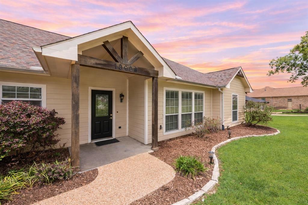 13026 Rudy's Way Streetman, TX 75859 - Photo 6 of 40