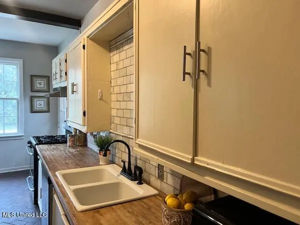 $199,900 | 1846 Howard Street, Jackson, MS 39202