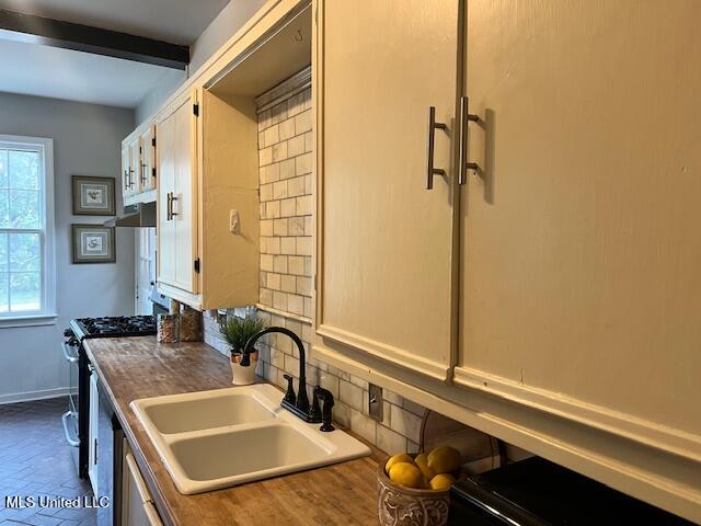 1846 Howard Street Jackson, MS 39202 - Photo 12 of 30 IMG_1211 - Copy