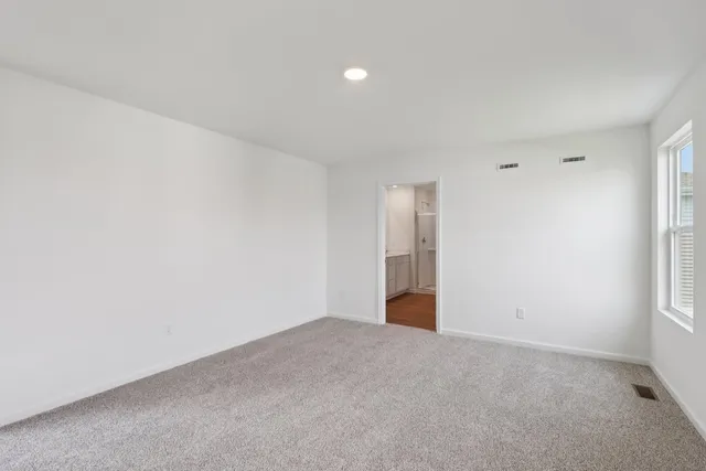 $399,990 | 1802 Overland Drive, Plainfield, IL 60586