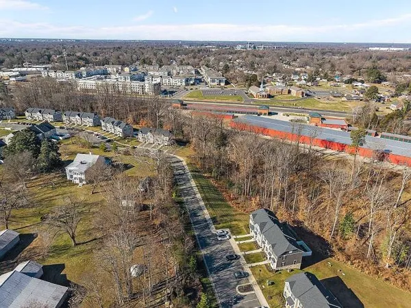 $359,999 | 4000 Grove Point Drive, Richmond, VA 23220